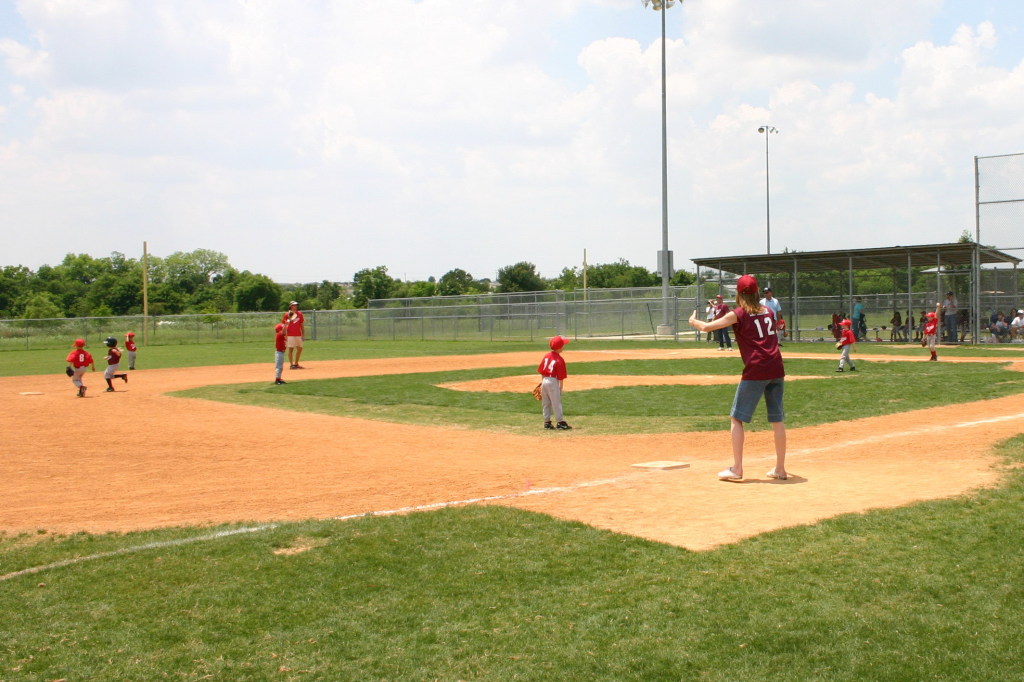 2007/05(May)/Titans-T-ball/1024x768_2007-05-12-Titans-242.JPG