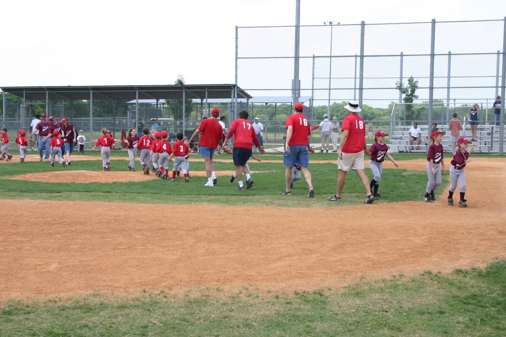 2007/05(May)/Titans-T-ball/1024x768_2007-05-12-Titans-277.JPG