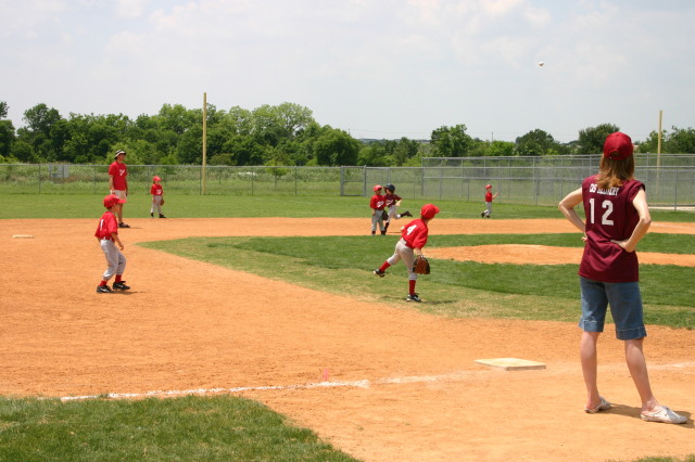 2007/05(May)/Titans-T-ball/640x480_2007-05-12-Titans-083-David.JPG