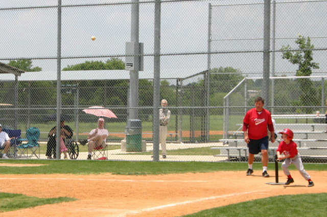2007/05(May)/Titans-T-ball/640x480_2007-05-12-Titans-120.JPG