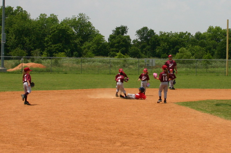 2007/05(May)/Titans-T-ball/800x600_2007-05-12-Titans-023-Anthony.JPG