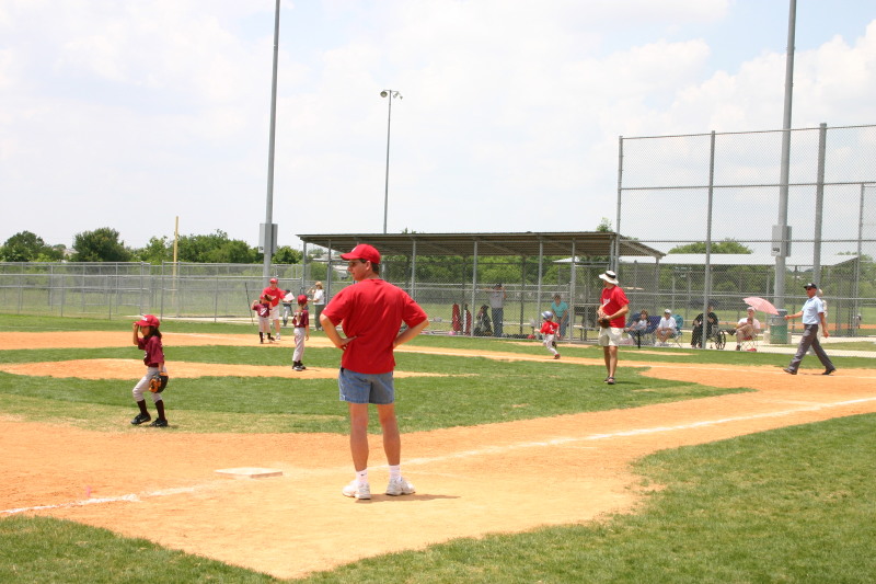 2007/05(May)/Titans-T-ball/800x600_2007-05-12-Titans-102.JPG