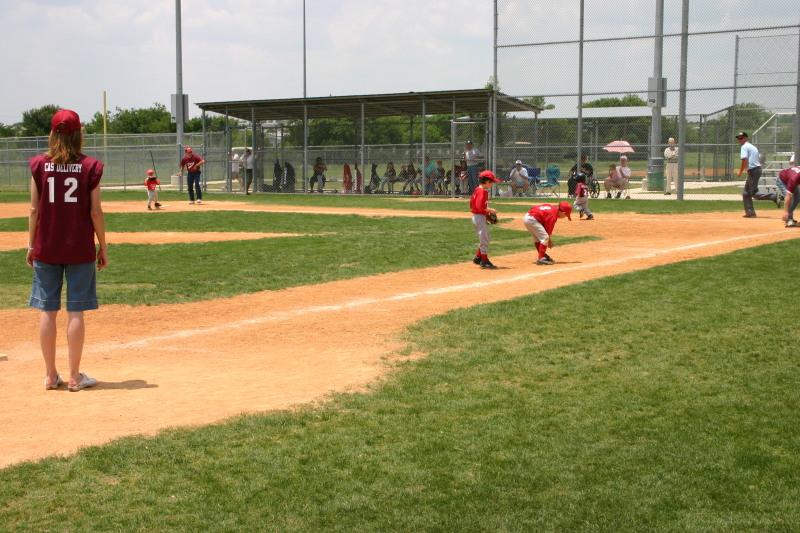 2007/05(May)/Titans-T-ball/800x600_2007-05-12-Titans-132.JPG