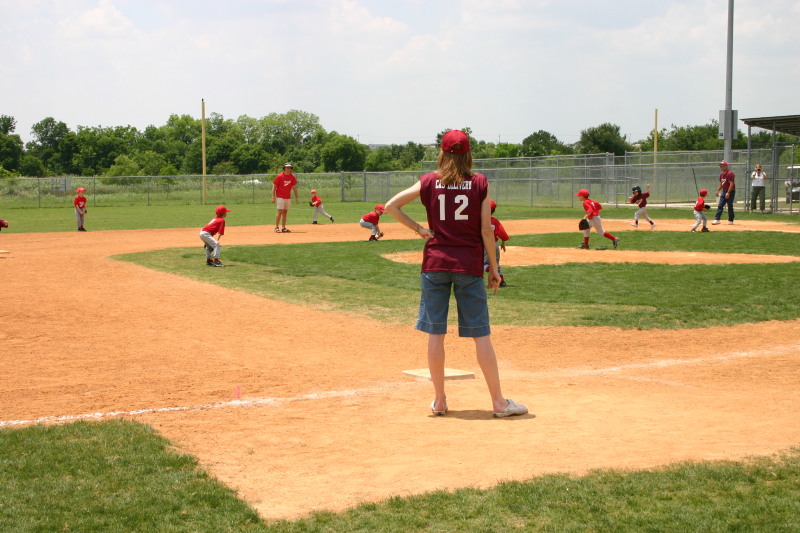 2007/05(May)/Titans-T-ball/800x600_2007-05-12-Titans-135.JPG