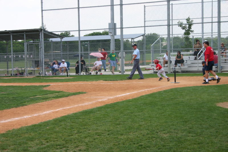 2007/05(May)/Titans-T-ball/800x600_2007-05-12-Titans-169.JPG