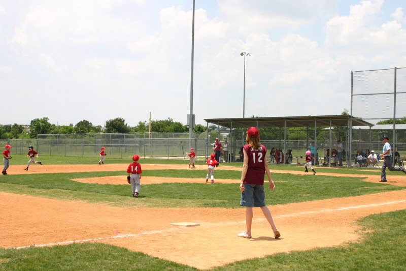 2007/05(May)/Titans-T-ball/800x600_2007-05-12-Titans-231.JPG