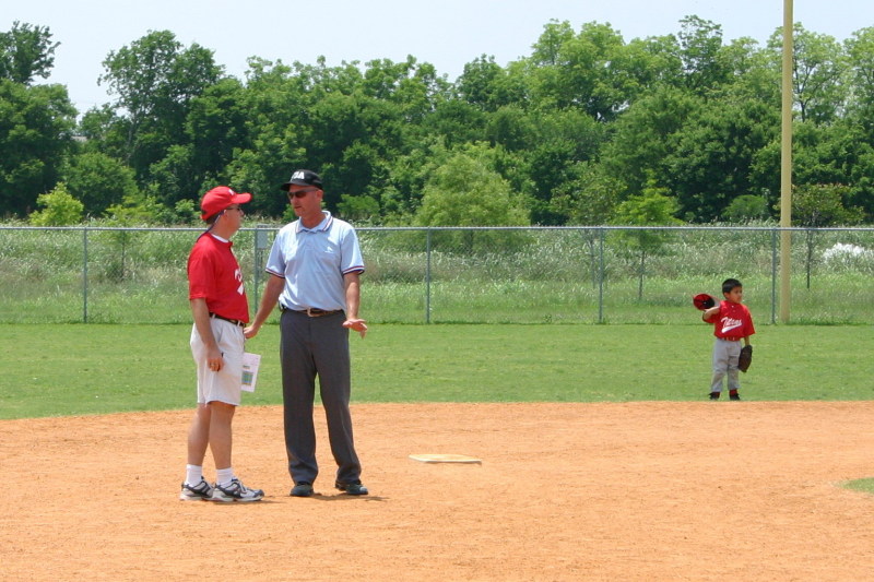 2007/05(May)/Titans-T-ball/800x600_2007-05-12-Titans-234.JPG