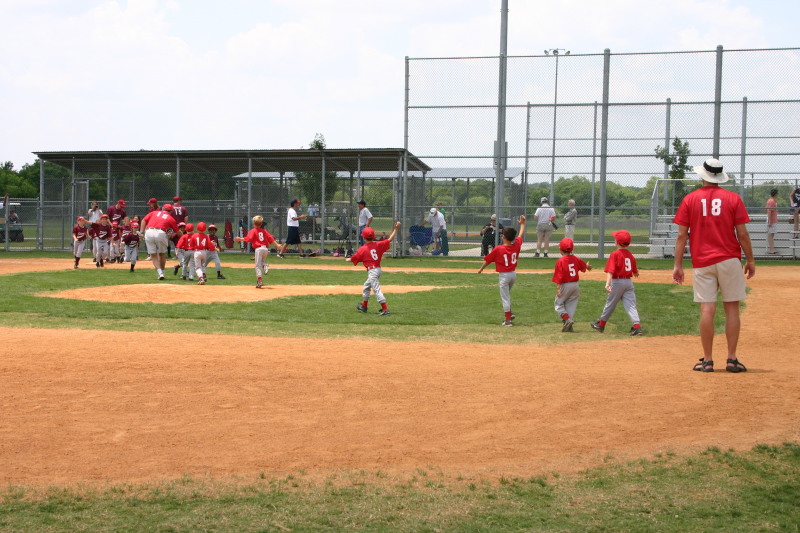 2007/05(May)/Titans-T-ball/800x600_2007-05-12-Titans-271.JPG