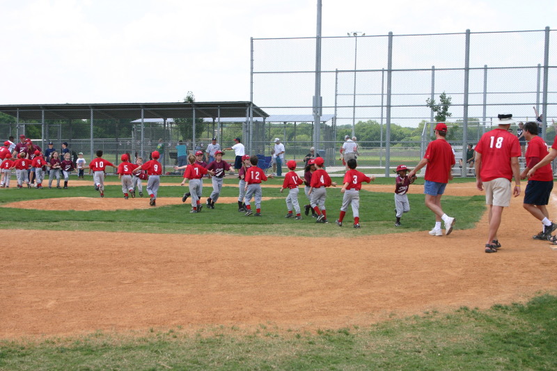 2007/05(May)/Titans-T-ball/800x600_2007-05-12-Titans-275.JPG