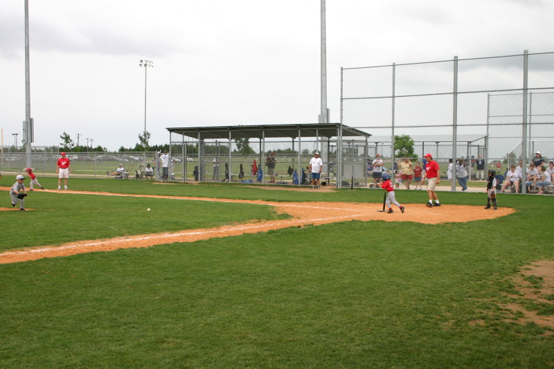 2007/05(May)/Titans-T-ball/800x600_IMG_9891.JPG