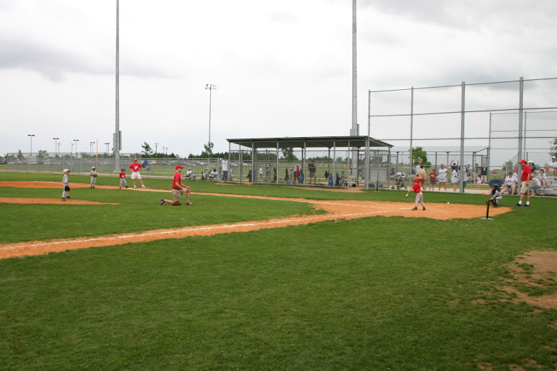 2007/05(May)/Titans-T-ball/800x600_IMG_9898.JPG