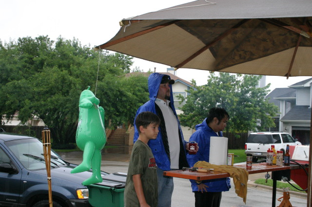 2007/07(July)/4th-of-July/640x480_2007-07-04-05-Tanner-John-Tyler.JPG