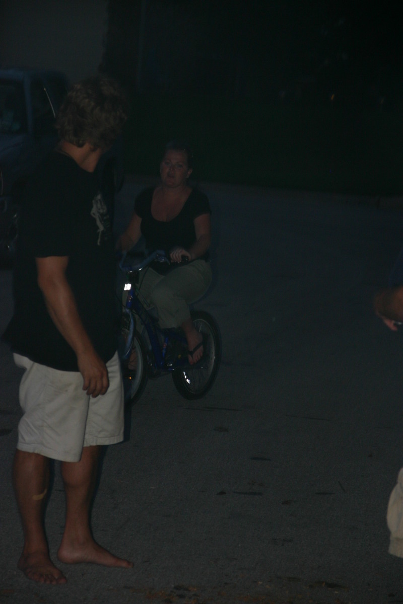 2007/07(July)/4th-of-July/800x600_2007-07-04-73-Justin-Katie.JPG