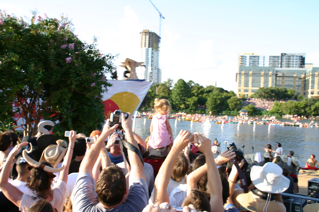 2007/08(August)/RedBull-Flutag-Austin/1024x768_2007-08-25-RedBull-Flutag-Austin-30.JPG