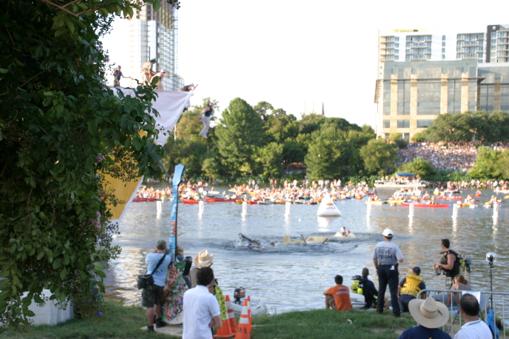2007/08(August)/RedBull-Flutag-Austin/1024x768_2007-08-25-RedBull-Flutag-Austin-53.JPG
