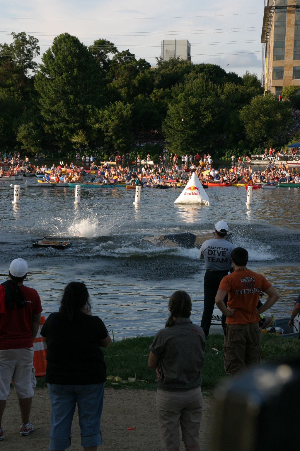 2007/08(August)/RedBull-Flutag-Austin/1024x768_2007-08-25-RedBull-Flutag-Austin-65.JPG