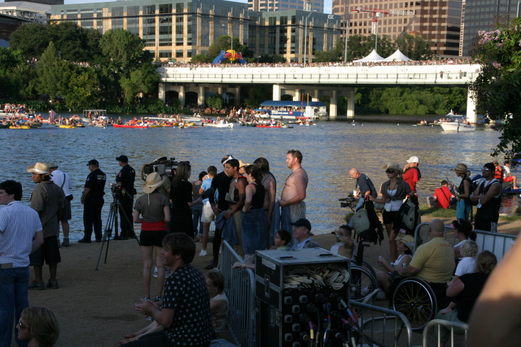 2007/08(August)/RedBull-Flutag-Austin/1024x768_2007-08-25-RedBull-Flutag-Austin-68.JPG