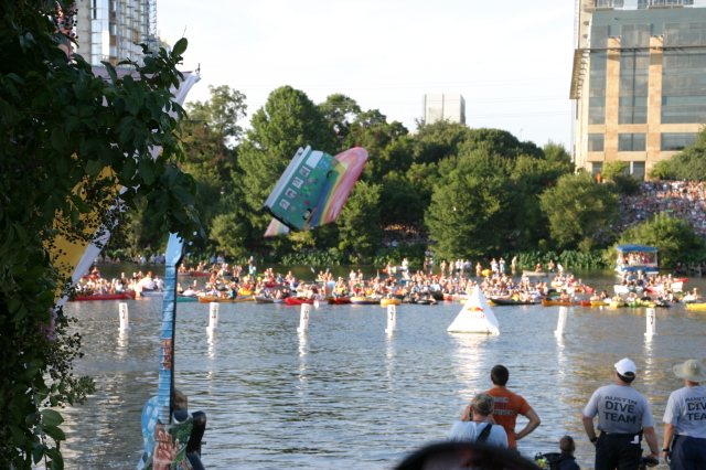 2007/08(August)/RedBull-Flutag-Austin/640x480_2007-08-25-RedBull-Flutag-Austin-40.JPG