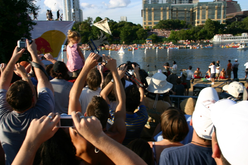 2007/08(August)/RedBull-Flutag-Austin/800x600_2007-08-25-RedBull-Flutag-Austin-32.JPG