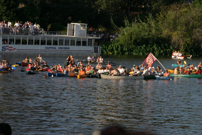 2007/08(August)/RedBull-Flutag-Austin/800x600_2007-08-25-RedBull-Flutag-Austin-38.JPG
