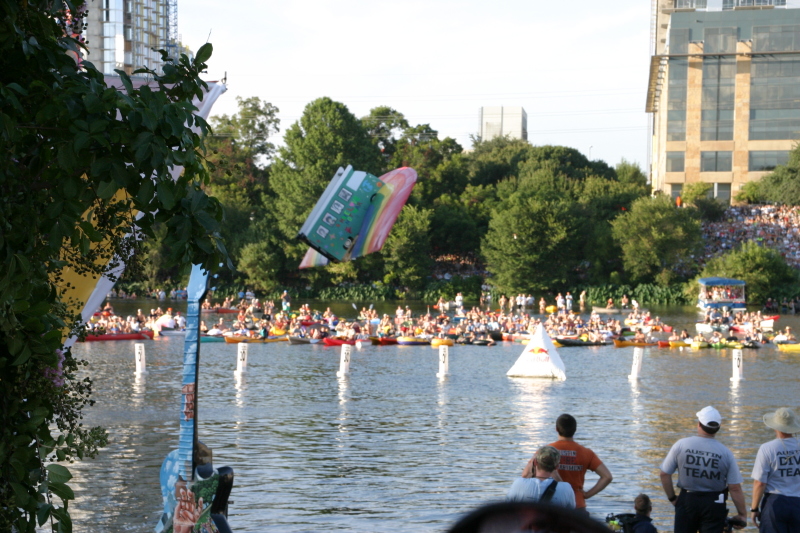 2007/08(August)/RedBull-Flutag-Austin/800x600_2007-08-25-RedBull-Flutag-Austin-40.JPG