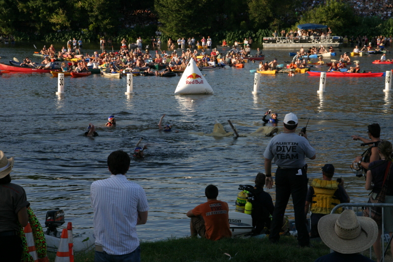 2007/08(August)/RedBull-Flutag-Austin/800x600_2007-08-25-RedBull-Flutag-Austin-55.JPG