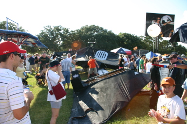 2007-08-25-RedBull-Flutag-Austin-02.JPG