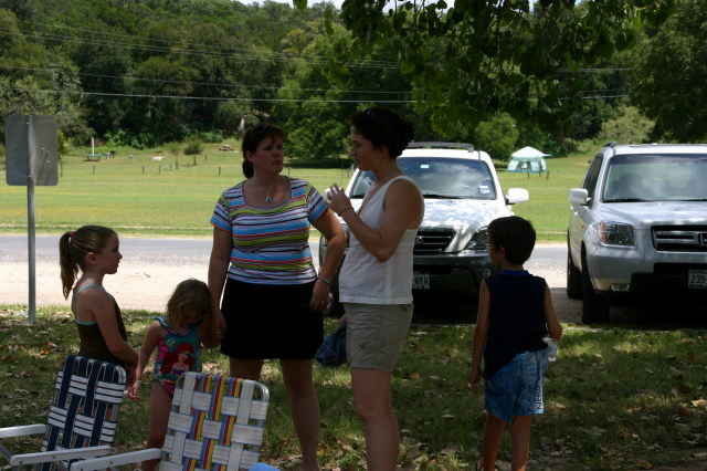 2007/08(August)/Regan-HS-1987-20-yr-Reunion-picnic/2007-08-25-Regan-HS-1987-20yr-reunion-picnic-01.JPG