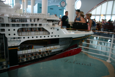 2007-09-22-Disney-Magic-Cruise-12-model-ship.JPG