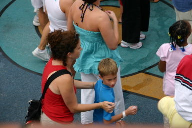2007-09-22-Disney-Magic-Cruise-22-Suzi-Chance.JPG
