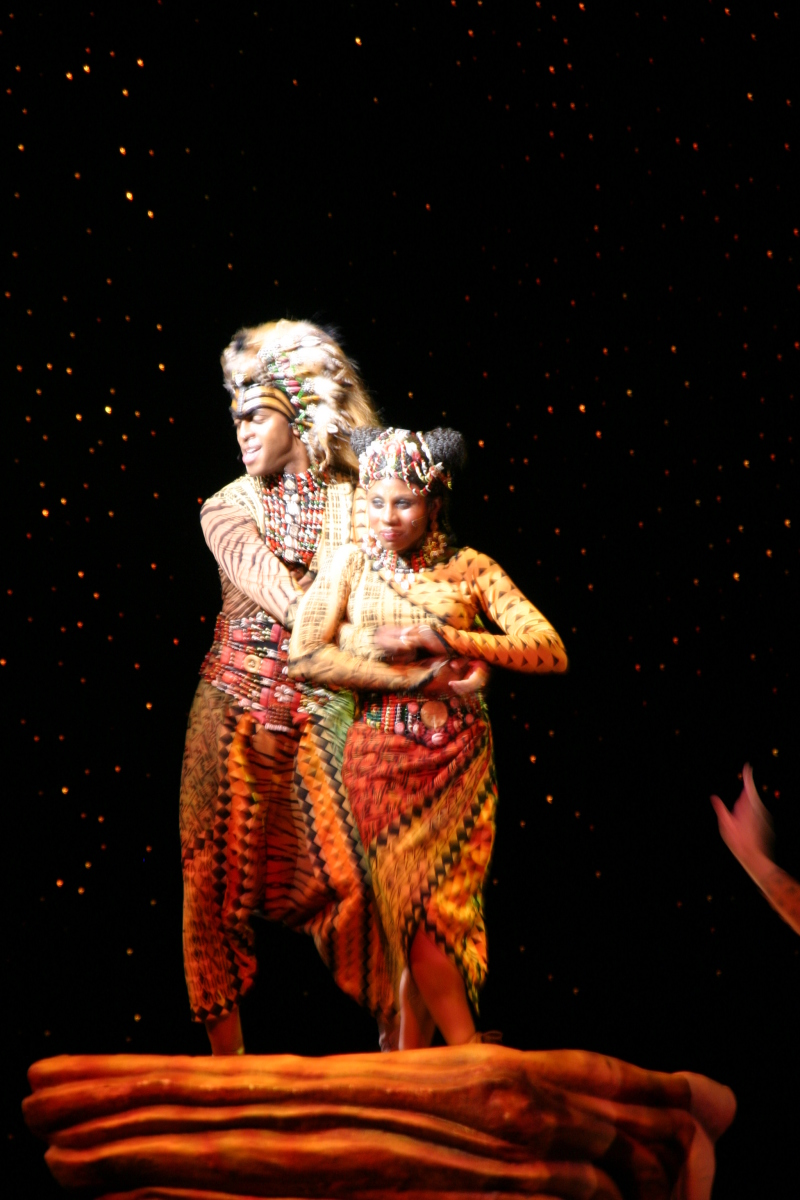 2007/09(September)/2007-Disney-Cruise/Day3/800x600_2007-09-24-Disney-Magic-Cruise-56-Lion-King.JPG