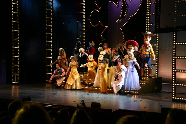 2007-09-24-Disney-Magic-Cruise-58-show.JPG