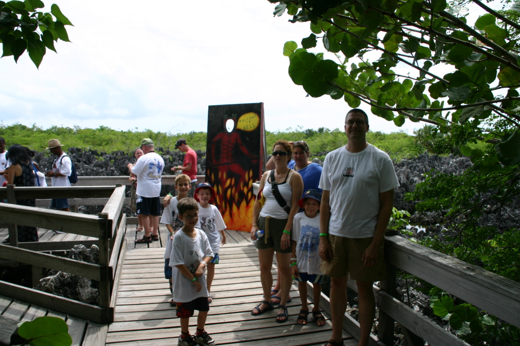 2007/09(September)/2007-Disney-Cruise/Day4-Grand-Cayman/1024x768_2007-09-25-Disney-Magic-Cruise-41-Grand-Cayman-Hell-Matt-Stacy-Jack-Case-Dax-Suzi-Chance.JPG