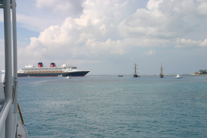 2007-09-25-Disney-Magic-Cruise-65-Grand-Cayman-Ship.JPG