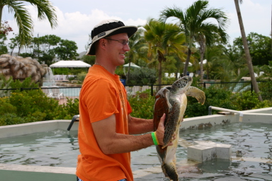 2007-09-25-Disney-Magic-Cruise-31-Grand-Cayman-Turtle-farm-Travis.JPG