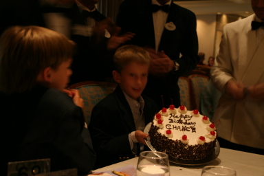 2007-09-27-Disney-Magic-Cruise-21-Jack-Chance-bday-cake.JPG