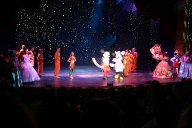 2007-09-27-Disney-Magic-Cruise-27-show.JPG