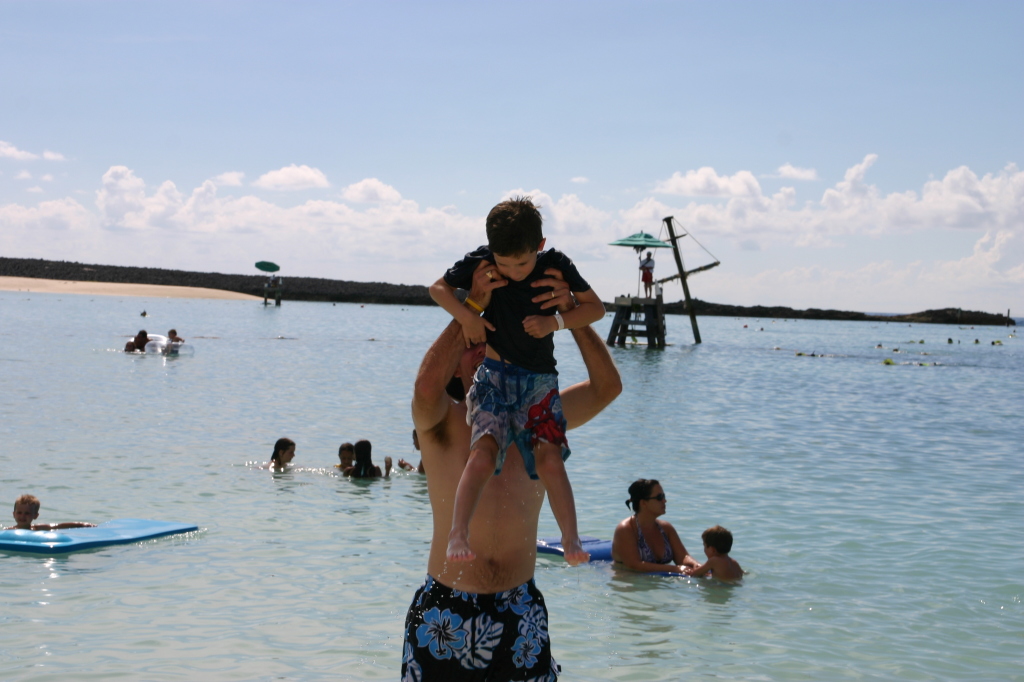 2007-09-28-Disney-Magic-Cruise-15-Castaway-Cay-Dax.JPG