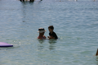 2007-09-28-Disney-Magic-Cruise-16-Castaway-Cay-Travis-Dax.JPG