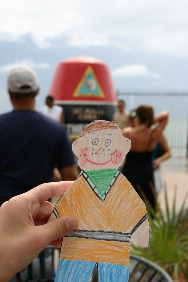 2007-09-23-Disney-Magic-Cruise-12-Key-West-Flat-Stanley.JPG