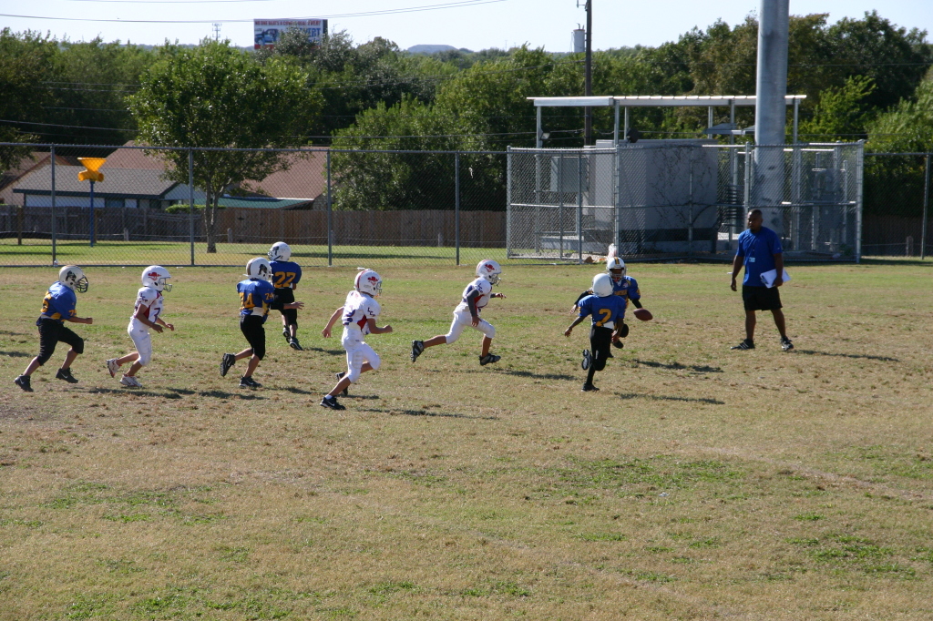 2007/10(October)/Vale-Football-game/1024x768_2007-10-20-Vale-Football-16.JPG
