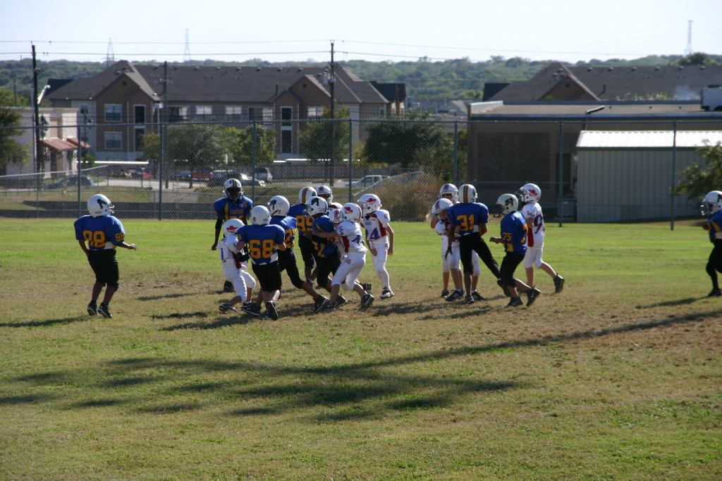 2007/10(October)/Vale-Football-game/1024x768_2007-10-20-Vale-Football-24.JPG