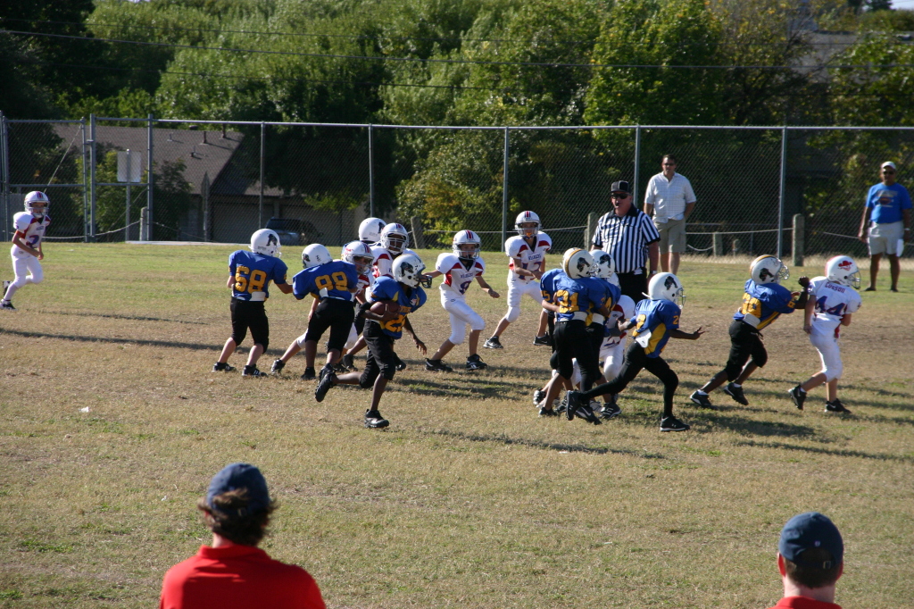 2007/10(October)/Vale-Football-game/1024x768_2007-10-20-Vale-Football-39.JPG