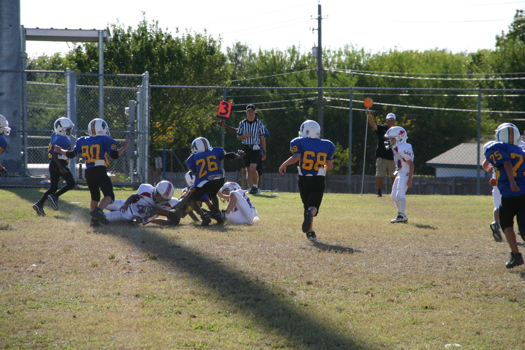 2007/10(October)/Vale-Football-game/1024x768_2007-10-20-Vale-Football-43.JPG
