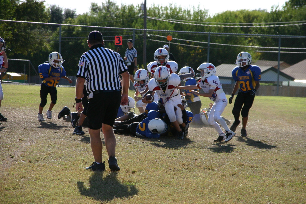 2007/10(October)/Vale-Football-game/1024x768_2007-10-20-Vale-Football-60.JPG