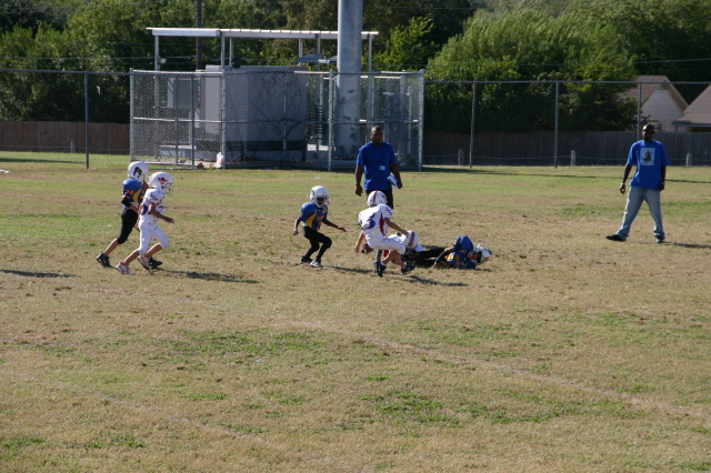 2007/10(October)/Vale-Football-game/640x480_2007-10-20-Vale-Football-17.JPG