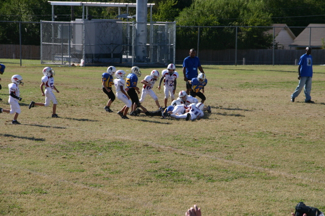 2007/10(October)/Vale-Football-game/640x480_2007-10-20-Vale-Football-19.JPG