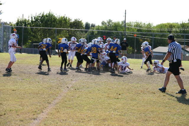 2007/10(October)/Vale-Football-game/640x480_2007-10-20-Vale-Football-55.JPG