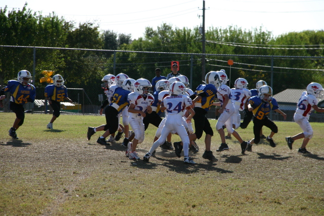 2007/10(October)/Vale-Football-game/640x480_2007-10-20-Vale-Football-57.JPG