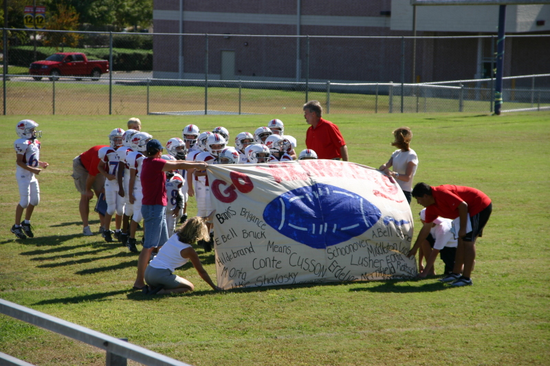 2007/10(October)/Vale-Football-game/800x600_2007-10-20-Vale-Football-02.JPG